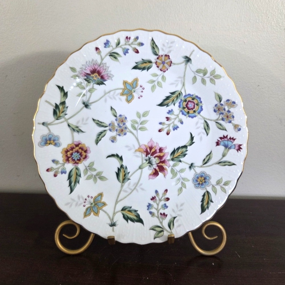 Andrea by Sadek Dinner Plate "Buckingham" Floral w/Gold Scalloped Trim 10.5"